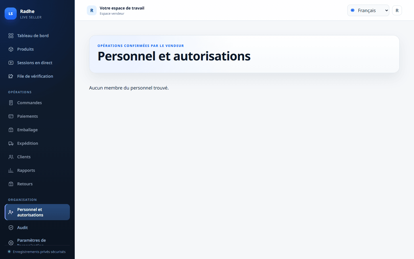 Le personnel et les droits gardent revue, emballage et expédition au moindre privilège.